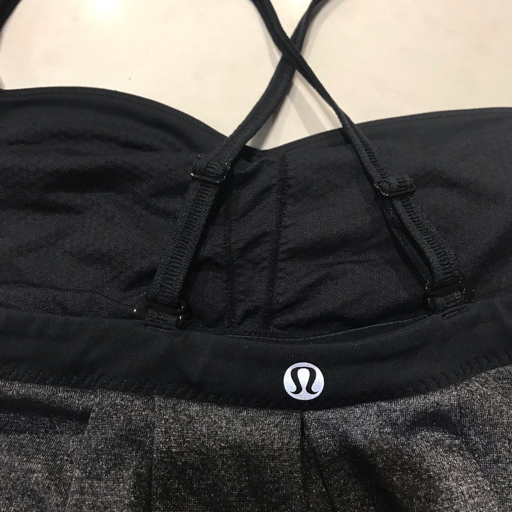 Lululemon Pure Focus Tank - Picture 6 of 8